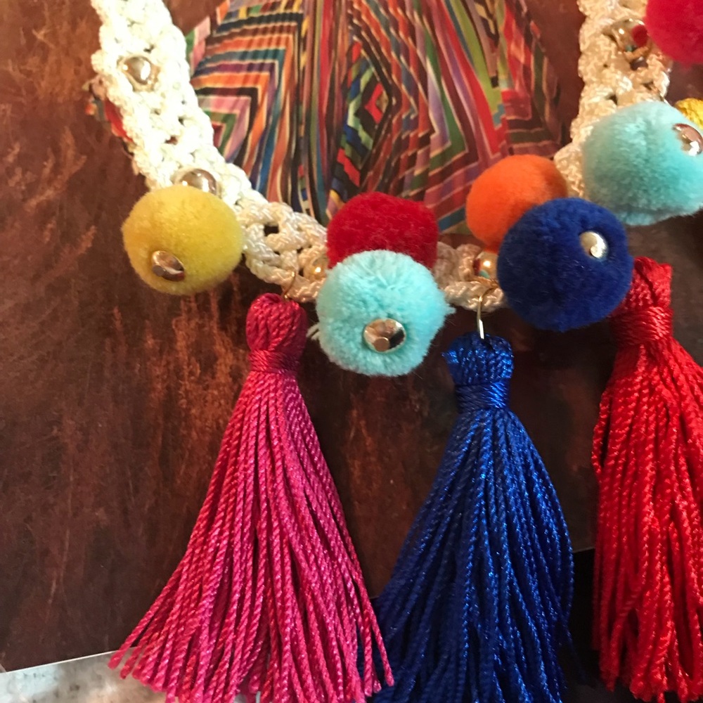 Crocheted off-white choker w. 10+ opts to extend - Picture 5 of 7